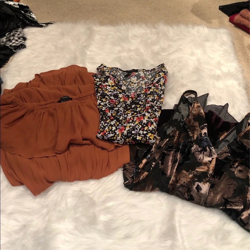 Women’s clothes bundle